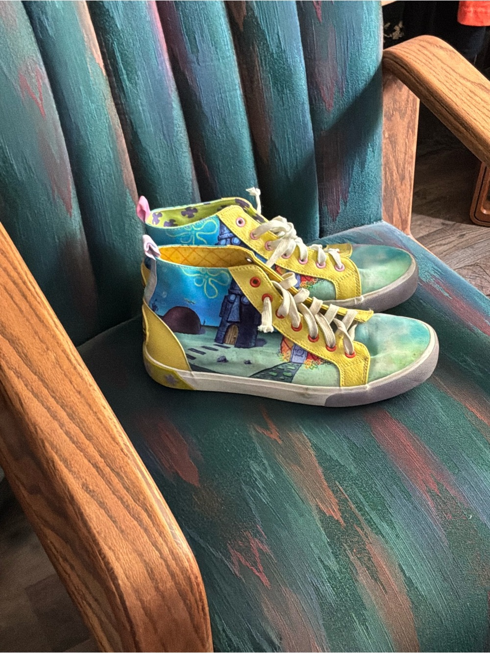 Colorful Cartoon High-Top Sneakers - Yellow & Teal